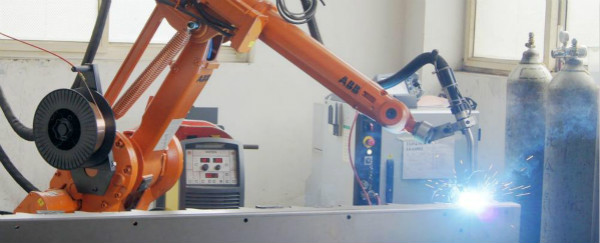 机器人焊接在钣金加工领域的优势有哪些？-皇冠最新官网-crown官网(中国)有限公司
